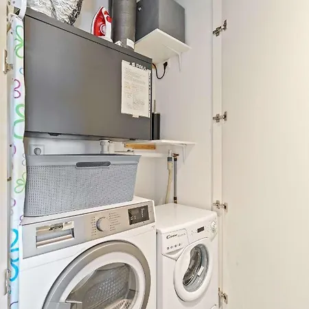 Apartamento Cloche D'or Proximity - Sleek Urban Space
